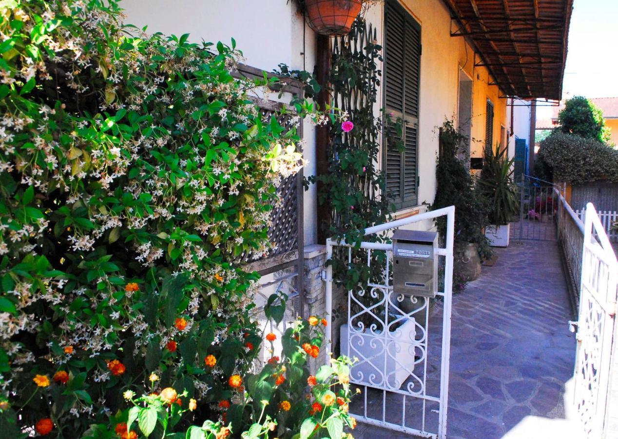 La Pergola Private Parking Hotel Vezzano Ligure Luaran gambar