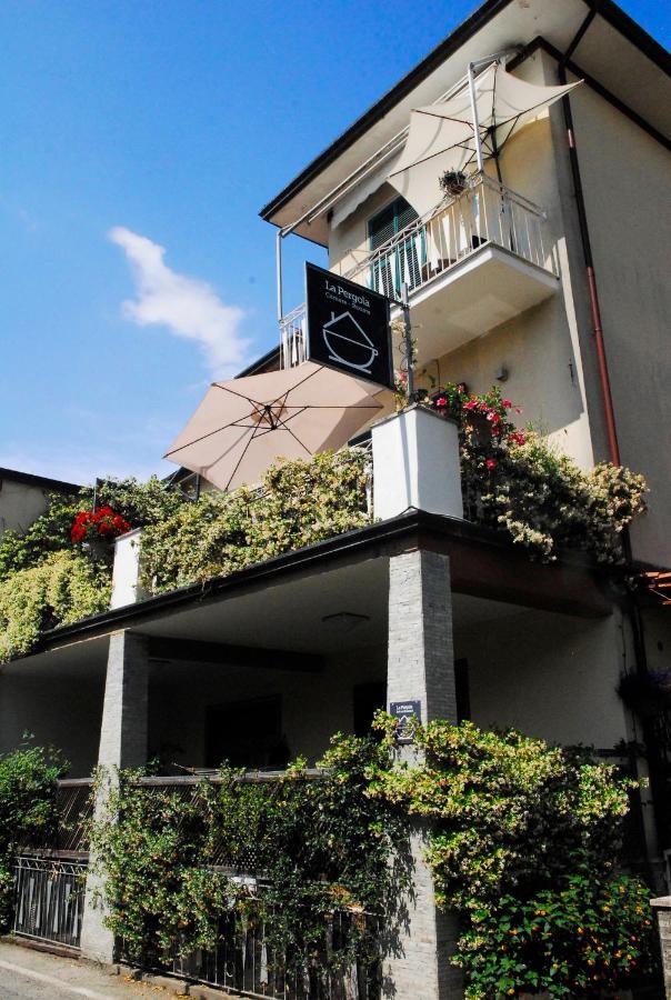 La Pergola Private Parking Hotel Vezzano Ligure Luaran gambar