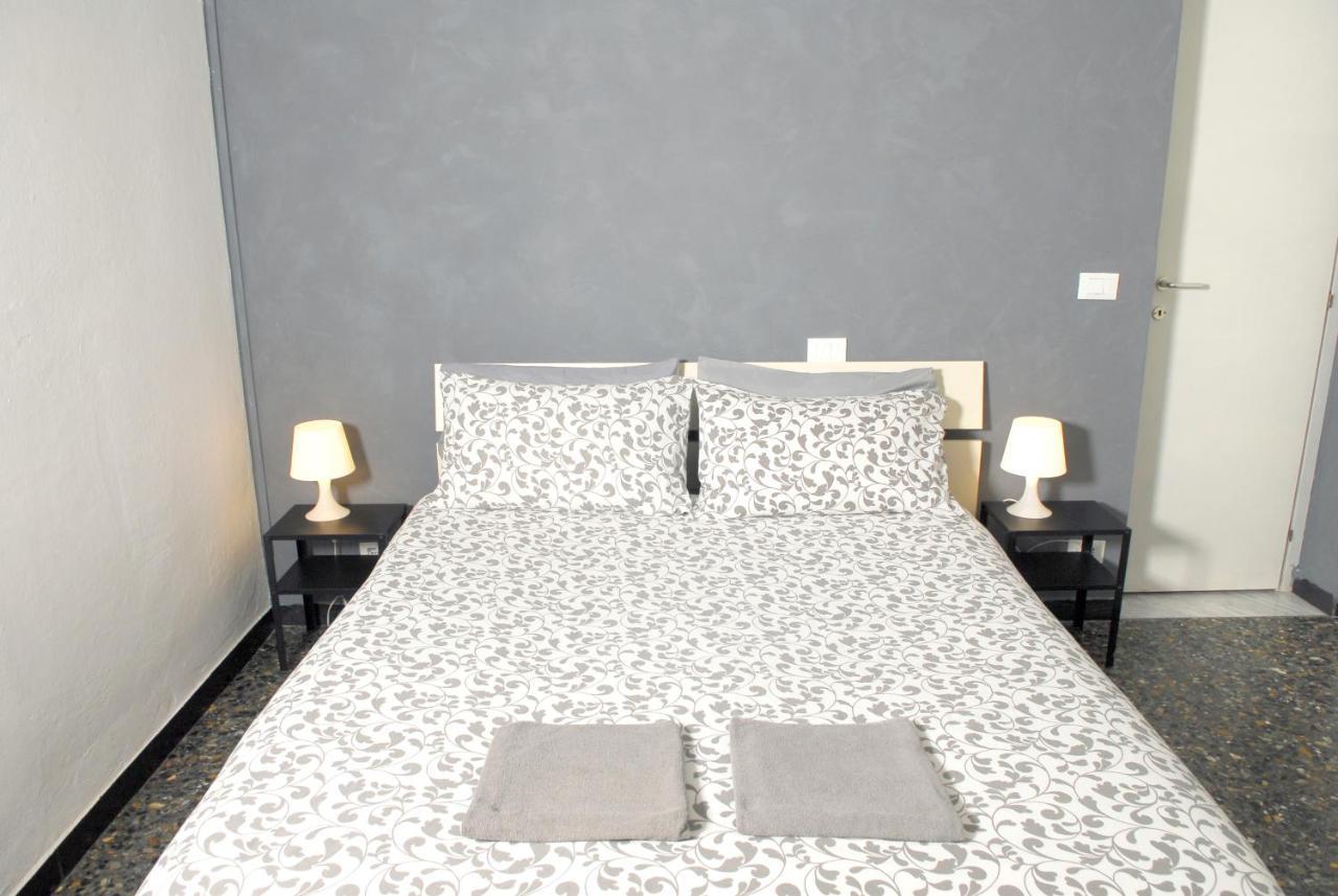 La Pergola Private Parking Hotel Vezzano Ligure Luaran gambar